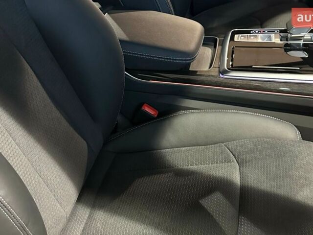 Ауді Q8, об'ємом двигуна 2.97 л та пробігом 0 тис. км за 99300 $, фото 24 на Automoto.ua