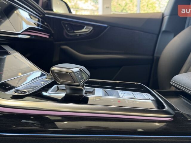 Ауди Q8, объемом двигателя 2.97 л и пробегом 0 тыс. км за 104694 $, фото 9 на Automoto.ua