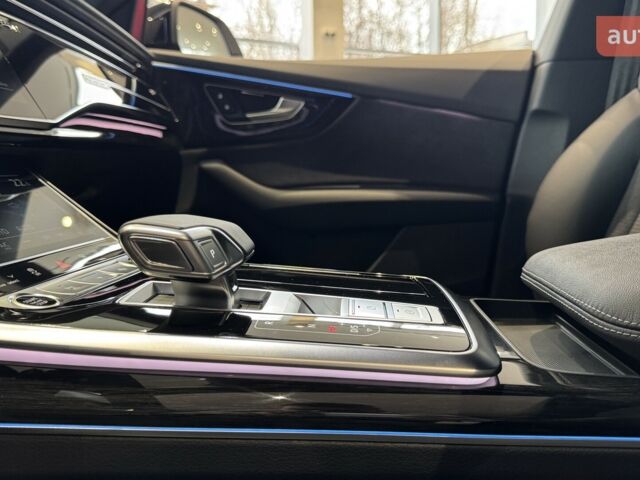 Ауді Q8, об'ємом двигуна 2.97 л та пробігом 0 тис. км за 95660 $, фото 12 на Automoto.ua