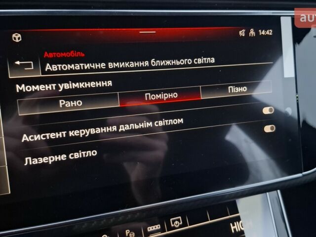 купить новое авто Ауди Q8 2025 года от официального дилера Порше Захід Ауди фото