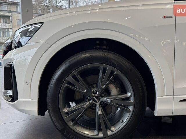 Ауді Q8, об'ємом двигуна 2.97 л та пробігом 0 тис. км за 95660 $, фото 5 на Automoto.ua