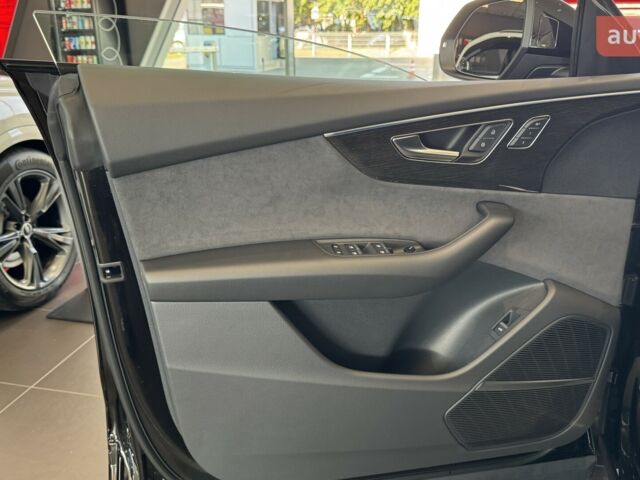 Ауди Q8, объемом двигателя 2.97 л и пробегом 0 тыс. км за 100163 $, фото 13 на Automoto.ua