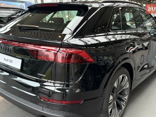Ауди Q8, объемом двигателя 2.97 л и пробегом 0 тыс. км за 104315 $, фото 2 на Automoto.ua