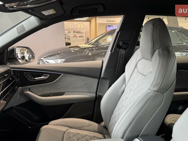 Ауди Q8, объемом двигателя 2.97 л и пробегом 0 тыс. км за 106878 $, фото 7 на Automoto.ua
