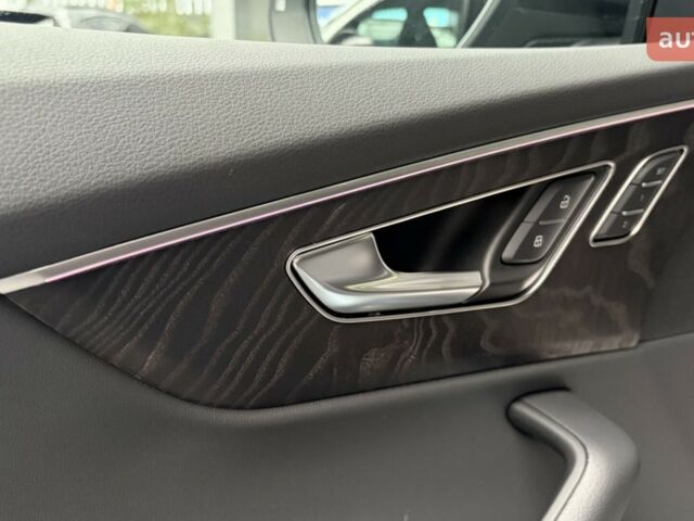 Ауди Q8, объемом двигателя 2.97 л и пробегом 0 тыс. км за 105590 $, фото 6 на Automoto.ua