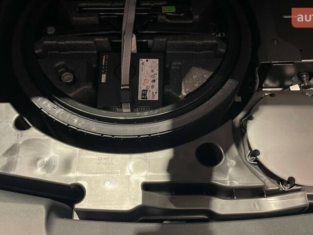 Ауди Q8, объемом двигателя 2.97 л и пробегом 0 тыс. км за 107824 $, фото 24 на Automoto.ua