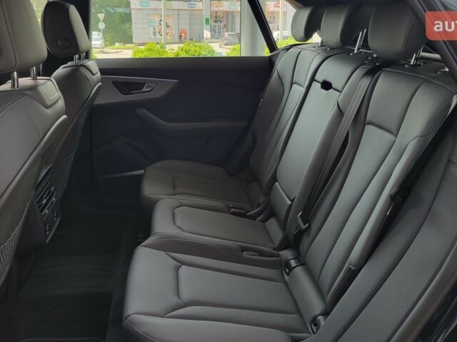 Ауди Q8, объемом двигателя 2.97 л и пробегом 0 тыс. км за 110629 $, фото 13 на Automoto.ua