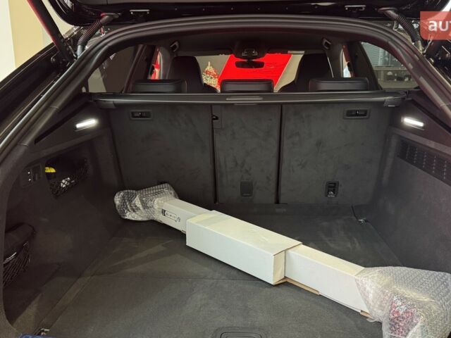 Ауди Q8, объемом двигателя 2.97 л и пробегом 0 тыс. км за 114638 $, фото 14 на Automoto.ua