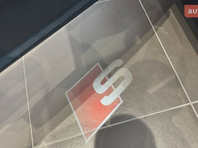 Ауди Q8, объемом двигателя 2.97 л и пробегом 0 тыс. км за 107158 $, фото 7 на Automoto.ua