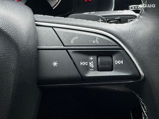 Серый Ауди Q8, объемом двигателя 3 л и пробегом 21 тыс. км за 58990 $, фото 24 на Automoto.ua