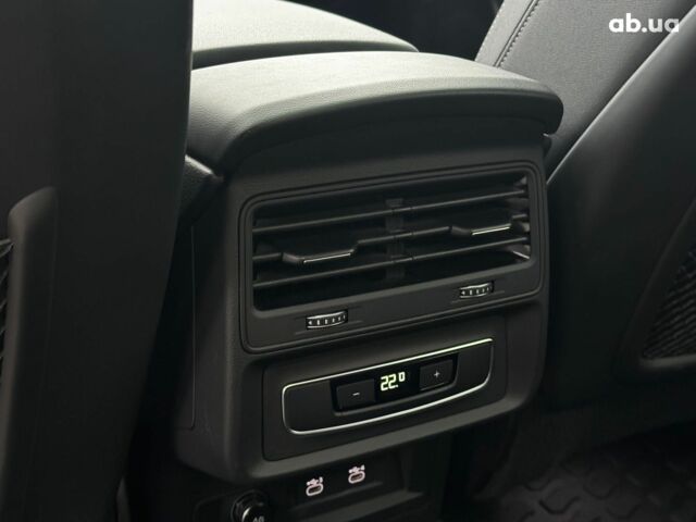 Серый Ауди Q8, объемом двигателя 3 л и пробегом 21 тыс. км за 58990 $, фото 35 на Automoto.ua