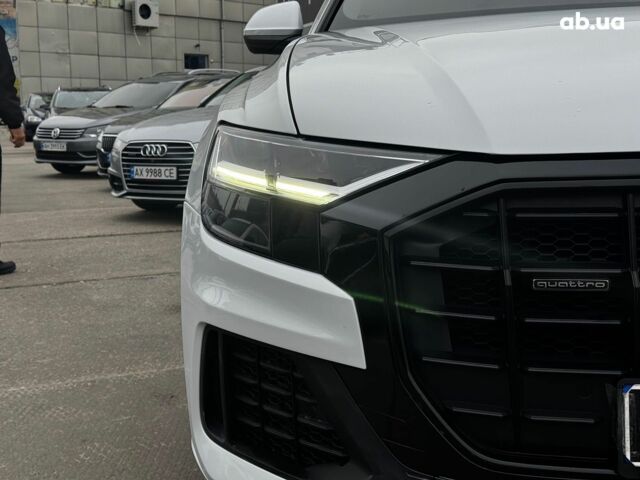 Серый Ауди Q8, объемом двигателя 3 л и пробегом 21 тыс. км за 58990 $, фото 9 на Automoto.ua