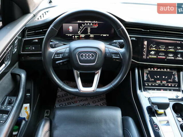 Серый Ауди Q8, объемом двигателя 3 л и пробегом 144 тыс. км за 54900 $, фото 42 на Automoto.ua