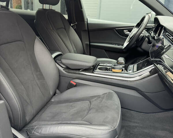 Серый Ауди Q8, объемом двигателя 3 л и пробегом 125 тыс. км за 39990 $, фото 16 на Automoto.ua