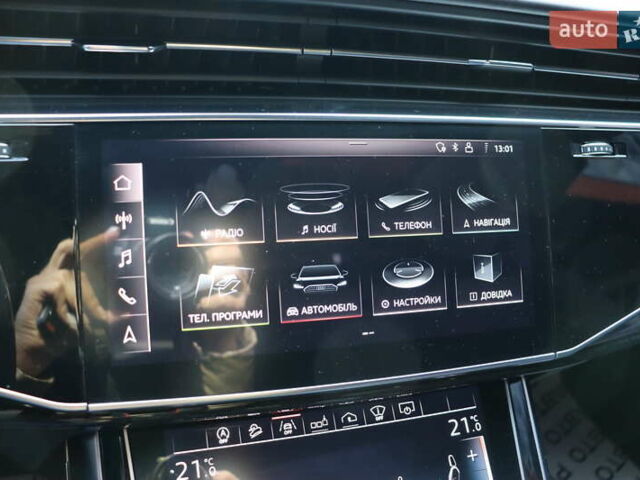 Серый Ауди Q8, объемом двигателя 3 л и пробегом 144 тыс. км за 54900 $, фото 28 на Automoto.ua