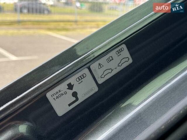 Сірий Ауді Q8, об'ємом двигуна 3 л та пробігом 112 тис. км за 65000 $, фото 29 на Automoto.ua