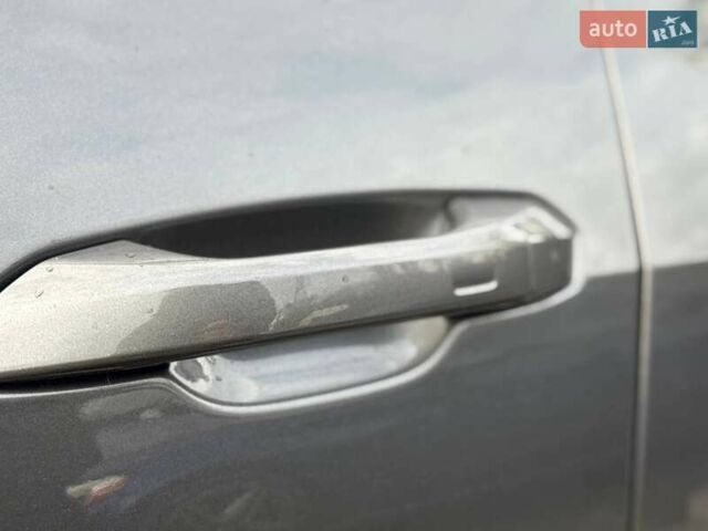 Серый Ауди Q8, объемом двигателя 3 л и пробегом 125 тыс. км за 43500 $, фото 9 на Automoto.ua