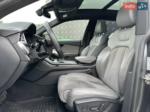Серый Ауди Q8, объемом двигателя 3 л и пробегом 179 тыс. км за 51000 $, фото 8 на Automoto.ua