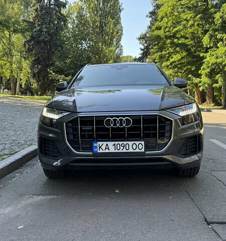 Серый Ауди Q8, объемом двигателя 3 л и пробегом 77 тыс. км за 48900 $, фото 18 на Automoto.ua