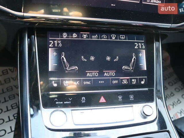 Серый Ауди Q8, объемом двигателя 3 л и пробегом 144 тыс. км за 54900 $, фото 29 на Automoto.ua