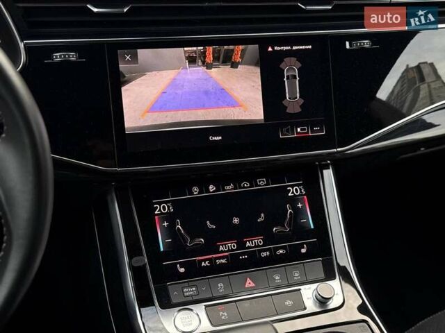 Серый Ауди Q8, объемом двигателя 3 л и пробегом 125 тыс. км за 43500 $, фото 24 на Automoto.ua