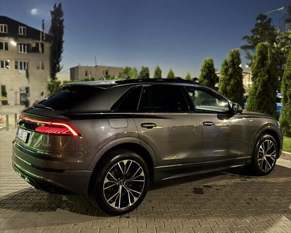 Серый Ауди Q8, объемом двигателя 3 л и пробегом 124 тыс. км за 42800 $, фото 11 на Automoto.ua