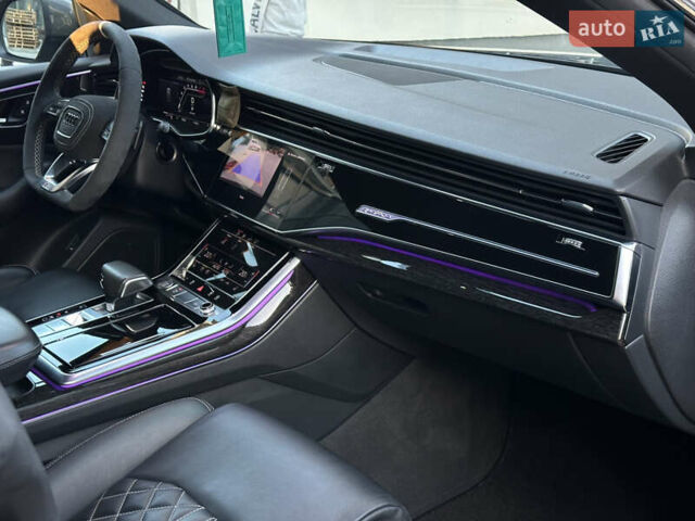 Серый Ауди Q8, объемом двигателя 3 л и пробегом 155 тыс. км за 63000 $, фото 43 на Automoto.ua