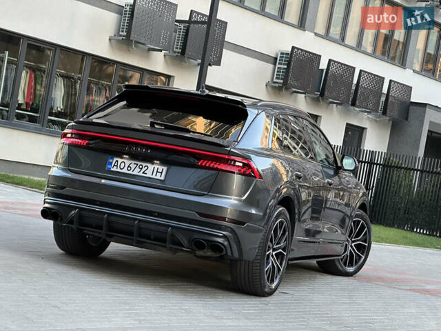 Серый Ауди Q8, объемом двигателя 3 л и пробегом 155 тыс. км за 63000 $, фото 27 на Automoto.ua