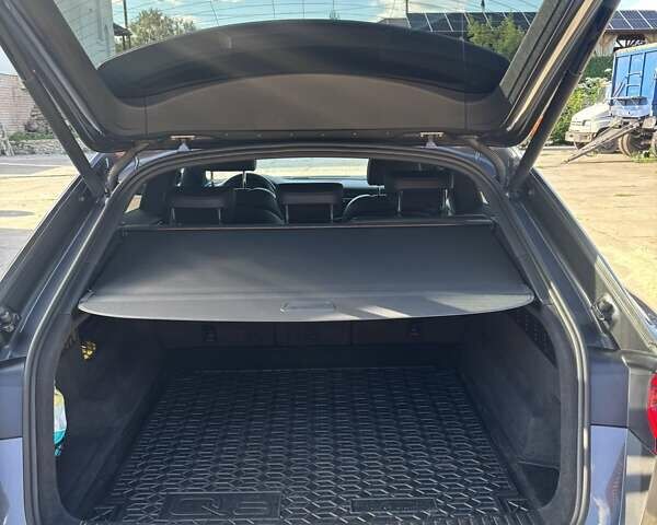 Серый Ауди Q8, объемом двигателя 2.97 л и пробегом 218 тыс. км за 51000 $, фото 10 на Automoto.ua