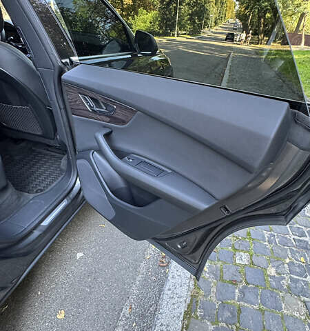 Серый Ауди Q8, объемом двигателя 3 л и пробегом 77 тыс. км за 48900 $, фото 27 на Automoto.ua