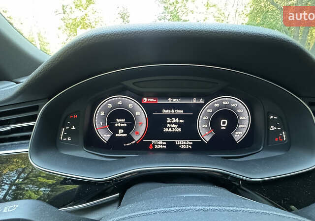 Серый Ауди Q8, объемом двигателя 3 л и пробегом 77 тыс. км за 48900 $, фото 35 на Automoto.ua