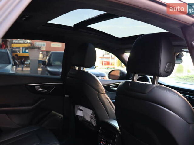 Серый Ауди Q8, объемом двигателя 3 л и пробегом 144 тыс. км за 54900 $, фото 47 на Automoto.ua