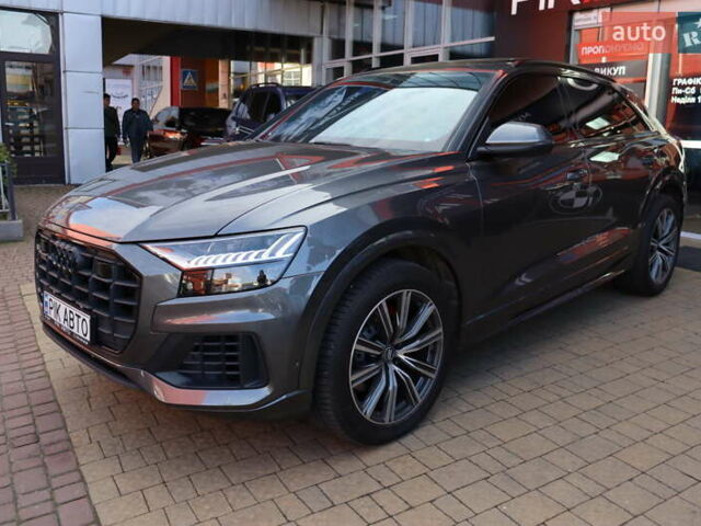 Серый Ауди Q8, объемом двигателя 3 л и пробегом 144 тыс. км за 54900 $, фото 1 на Automoto.ua