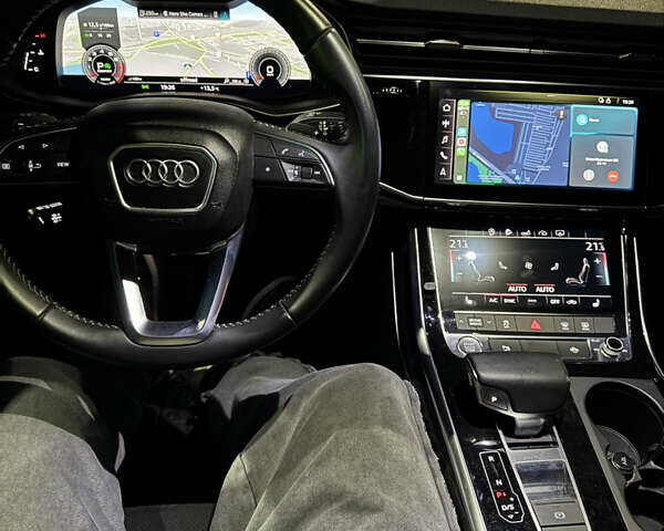 Серый Ауди Q8, объемом двигателя 3 л и пробегом 124 тыс. км за 42800 $, фото 16 на Automoto.ua