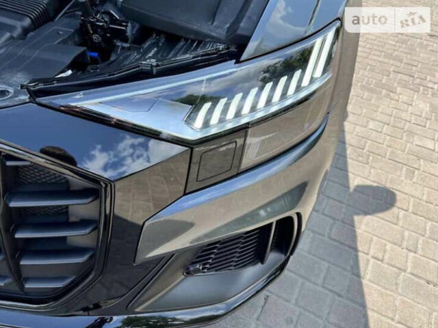 Серый Ауди Q8, объемом двигателя 3 л и пробегом 57 тыс. км за 68000 $, фото 7 на Automoto.ua