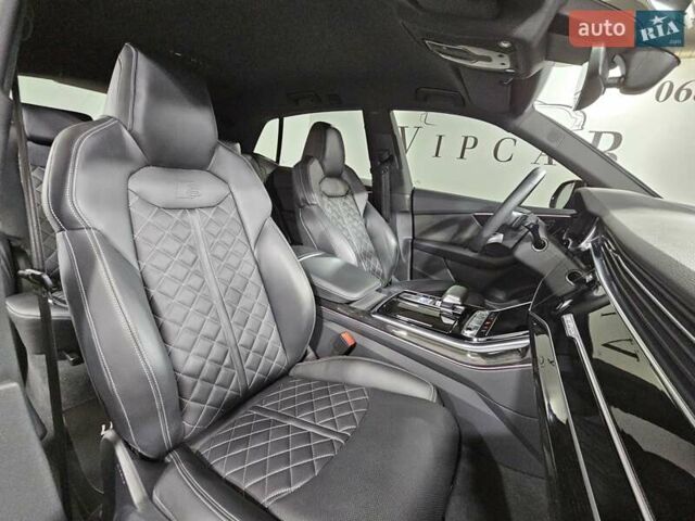 Ауди Q8 2018 в Киеве на Automoto.ua Серый Ауди Q8, объемом двигателя 3 л и пробегом 41 тыс. км за 55555 $, фото 4 на Automoto.ua