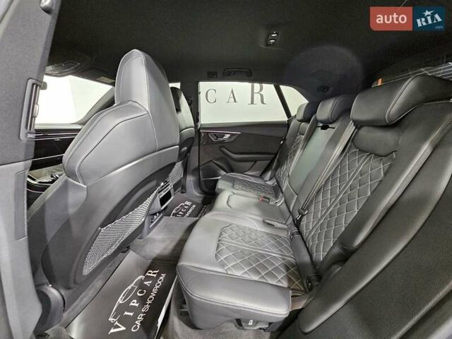 Ауди Q8 2018 в Киеве на Automoto.ua Серый Ауди Q8, объемом двигателя 3 л и пробегом 41 тыс. км за 55555 $, фото 12 на Automoto.ua