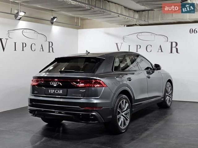 Ауди Q8 2018 в Киеве на Automoto.ua Серый Ауди Q8, объемом двигателя 3 л и пробегом 41 тыс. км за 55555 $, фото 8 на Automoto.ua