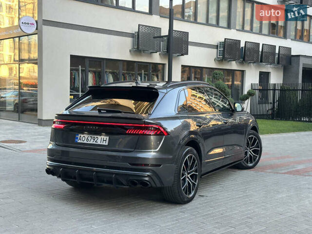 Серый Ауди Q8, объемом двигателя 3 л и пробегом 155 тыс. км за 63000 $, фото 30 на Automoto.ua