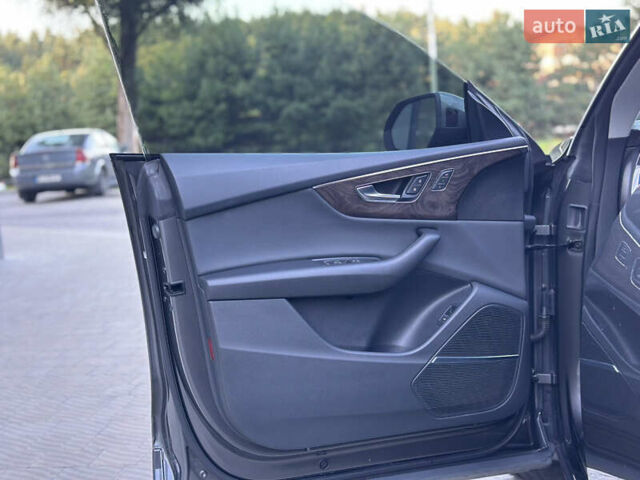Ауди Q8 2018 в Львове на Automoto.ua Серый Ауди Q8, объемом двигателя 3 л и пробегом 107 тыс. км за 57000 $, фото 17 на Automoto.ua