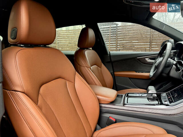 Серый Ауди Q8, объемом двигателя 3 л и пробегом 97 тыс. км за 51900 $, фото 33 на Automoto.ua