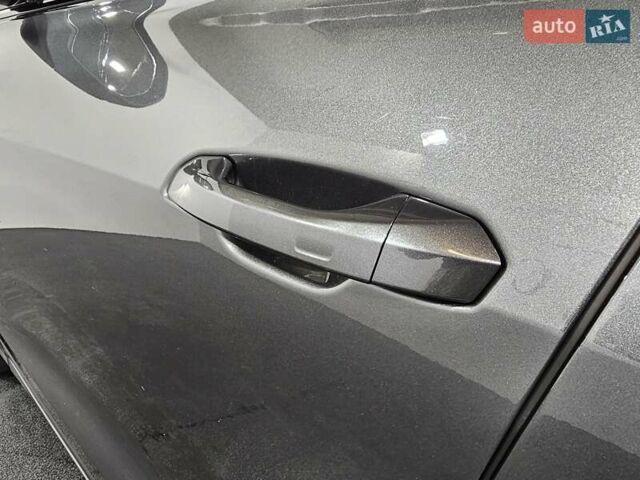 Ауди Q8 2018 в Киеве на Automoto.ua Серый Ауди Q8, объемом двигателя 3 л и пробегом 41 тыс. км за 55555 $, фото 44 на Automoto.ua