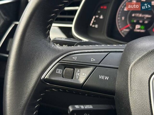 Серый Ауди Q8, объемом двигателя 3 л и пробегом 125 тыс. км за 43500 $, фото 19 на Automoto.ua