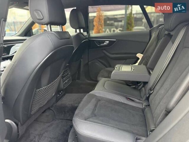 Серый Ауди Q8, объемом двигателя 3 л и пробегом 125 тыс. км за 43500 $, фото 31 на Automoto.ua