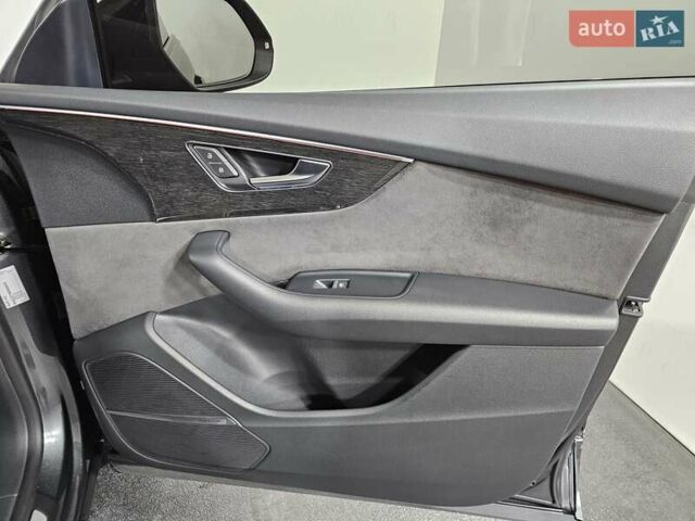 Ауди Q8 2018 в Киеве на Automoto.ua Серый Ауди Q8, объемом двигателя 3 л и пробегом 41 тыс. км за 55555 $, фото 21 на Automoto.ua