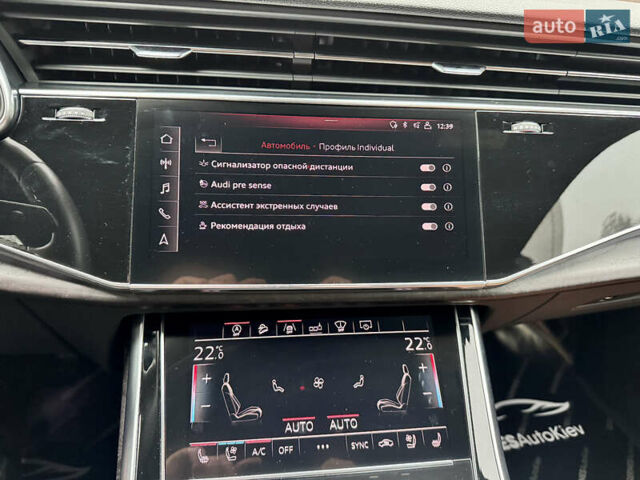 Серый Ауди Q8, объемом двигателя 3 л и пробегом 97 тыс. км за 51900 $, фото 40 на Automoto.ua