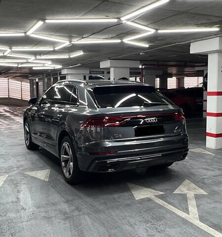 Серый Ауди Q8, объемом двигателя 2.97 л и пробегом 145 тыс. км за 55700 $, фото 1 на Automoto.ua