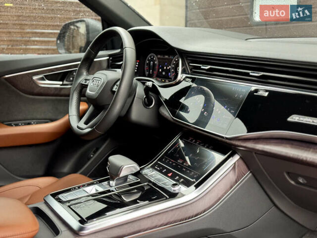 Серый Ауди Q8, объемом двигателя 3 л и пробегом 97 тыс. км за 51900 $, фото 34 на Automoto.ua