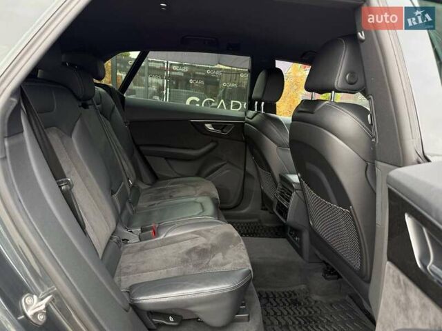 Серый Ауди Q8, объемом двигателя 3 л и пробегом 153 тыс. км за 42900 $, фото 35 на Automoto.ua