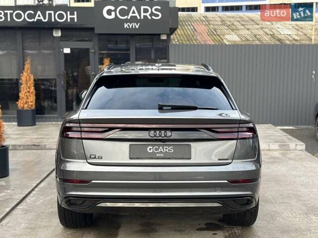 Серый Ауди Q8, объемом двигателя 3 л и пробегом 125 тыс. км за 43500 $, фото 4 на Automoto.ua
